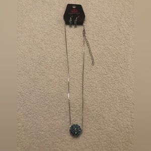 Paparazzi Come out of your bombshell multi necklace with earrings